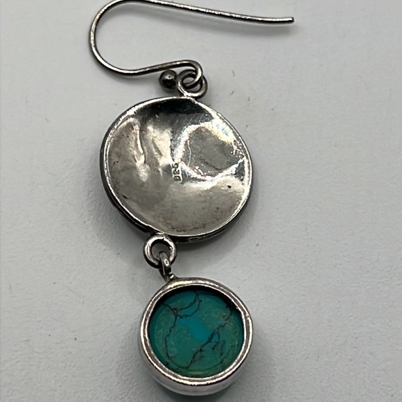 TURQUOISE AND STERLING SILVER DANGLE EARRINGS - Picture 6 of 10